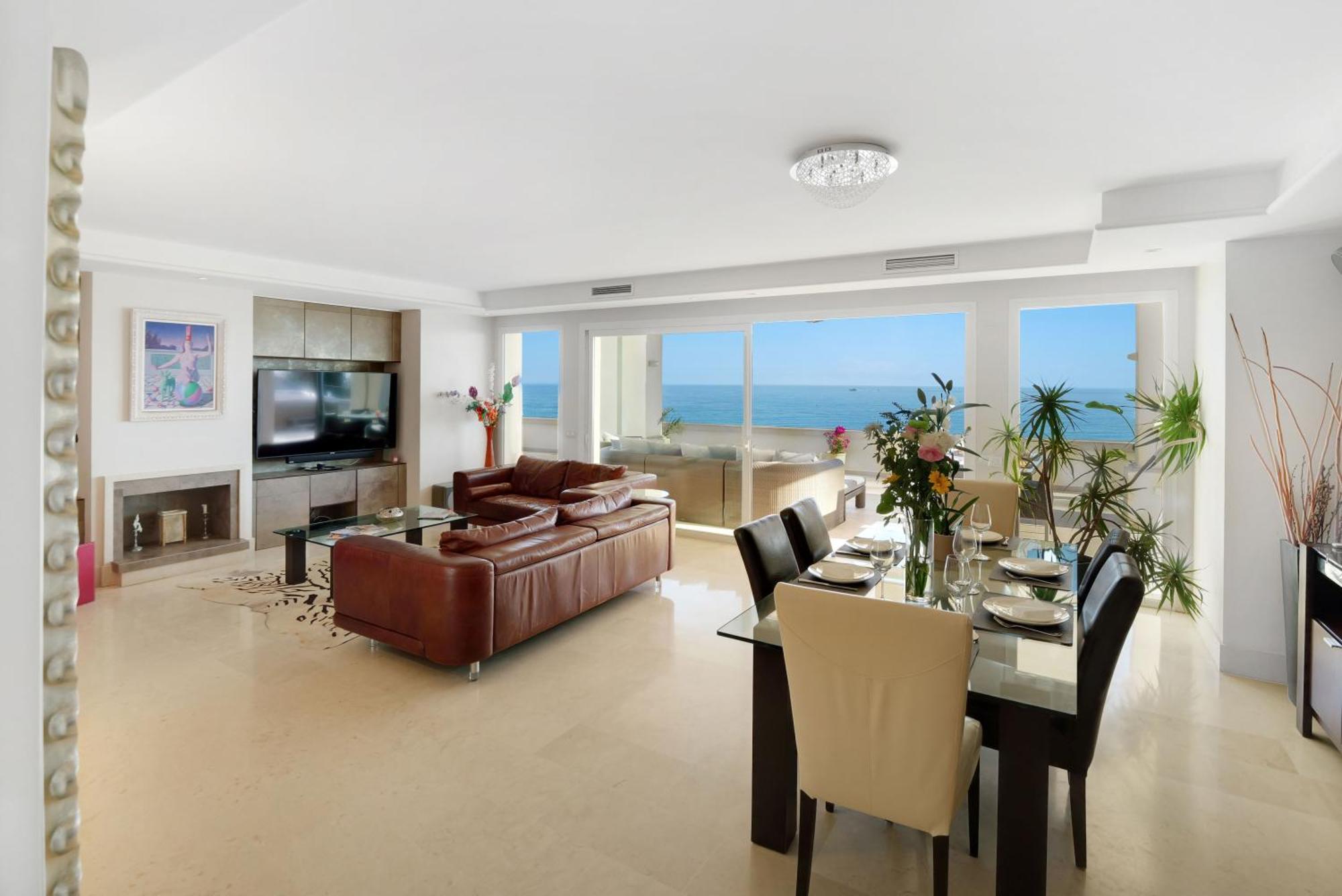 Heaven Beach Apartment 405 Estepona Dış mekan fotoğraf